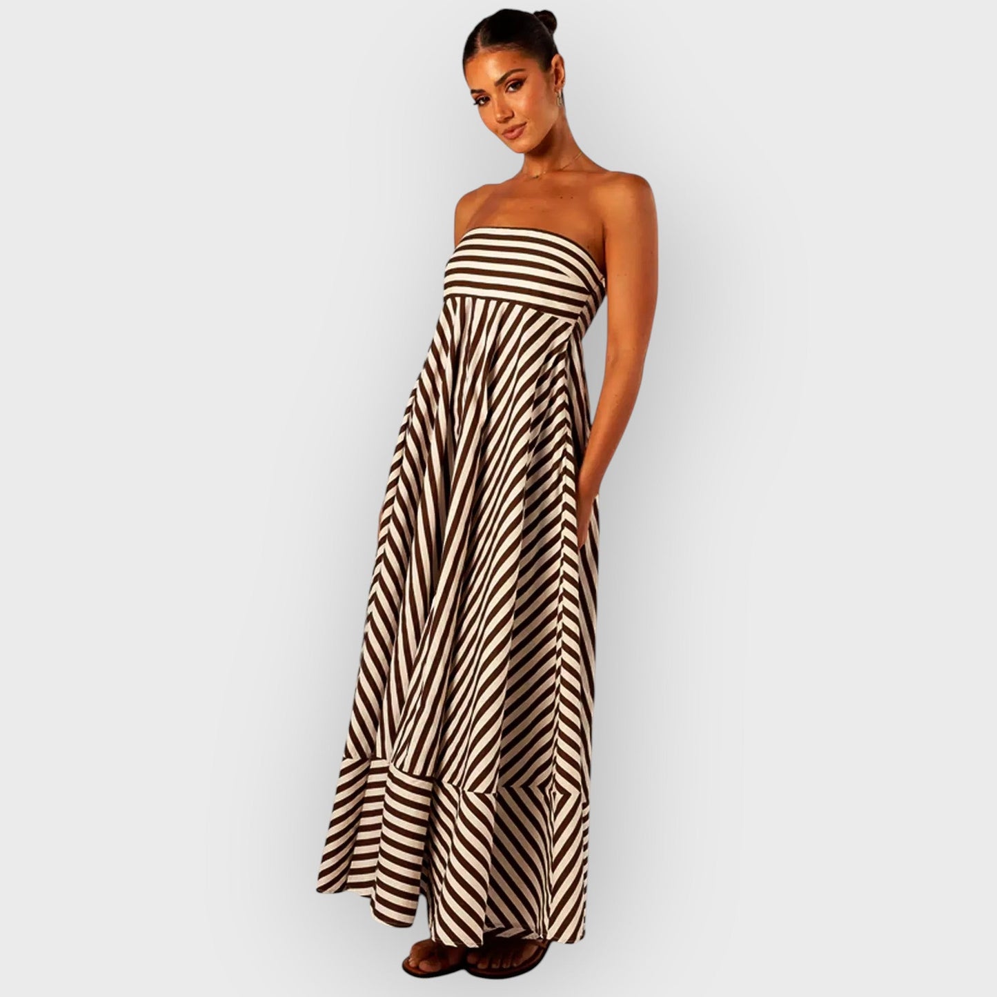 Nocturnal Charm | Ruched Evening Maxi Dress