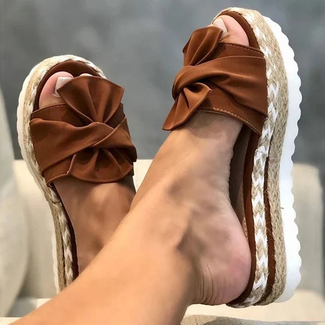 Sarah | Lightweight Summer Sandals with Elegant Comfort
