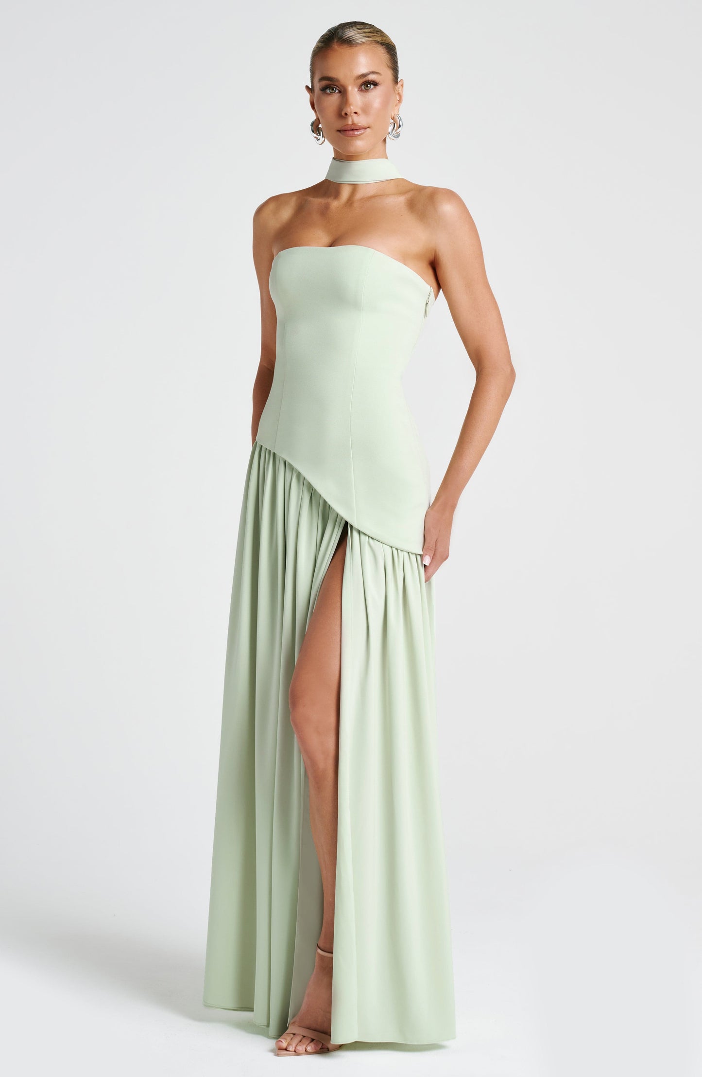 Lana | Classic Flowy Maxi Dress