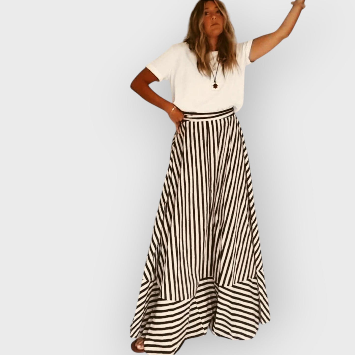 Nocturnal Charm | Ruched Evening Maxi Dress