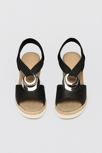 Briella | Boho-Inspired Platform Sandals with Metallic Accent