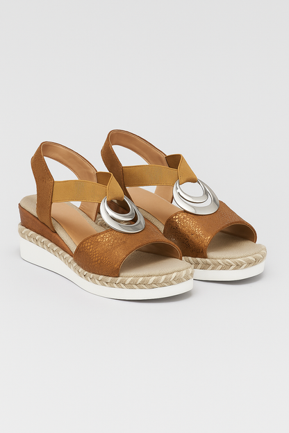 Briella | Boho-Inspired Platform Sandals with Metallic Accent